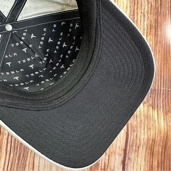 Tesla Aero Snapback Hat Light Gray - Picture 11 of 15